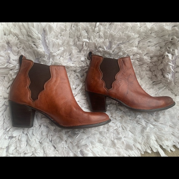 Frye boots - Picture 2 of 8
